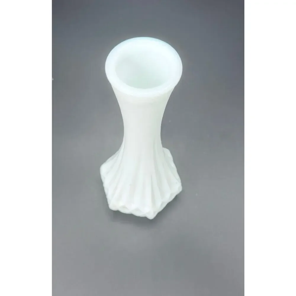 Vintage Hoosier Glass 4063-C White Milk Glass 6” Ribbed Diamond Bud Vase